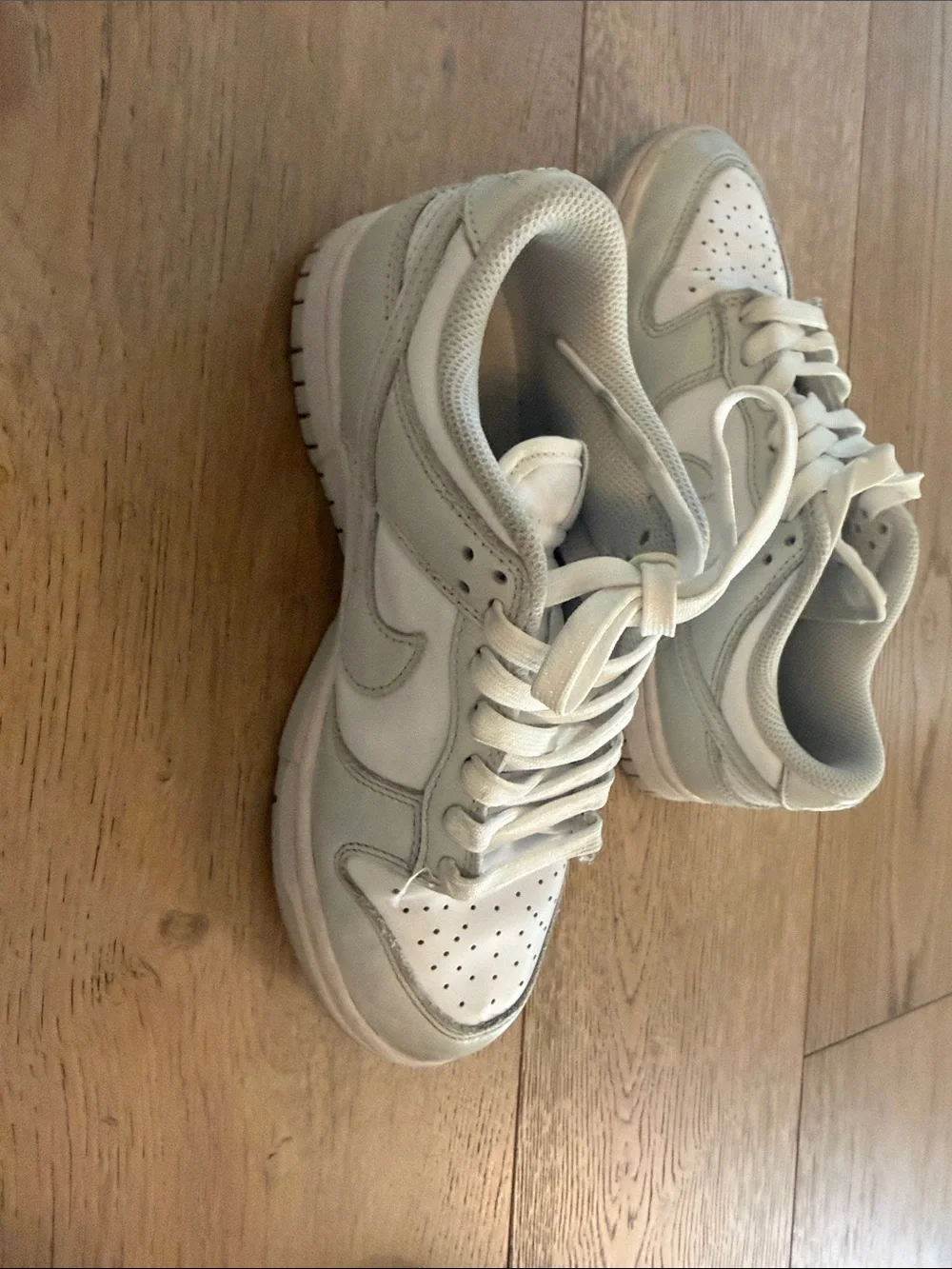 Nike gray and white size US 6 lightly used.